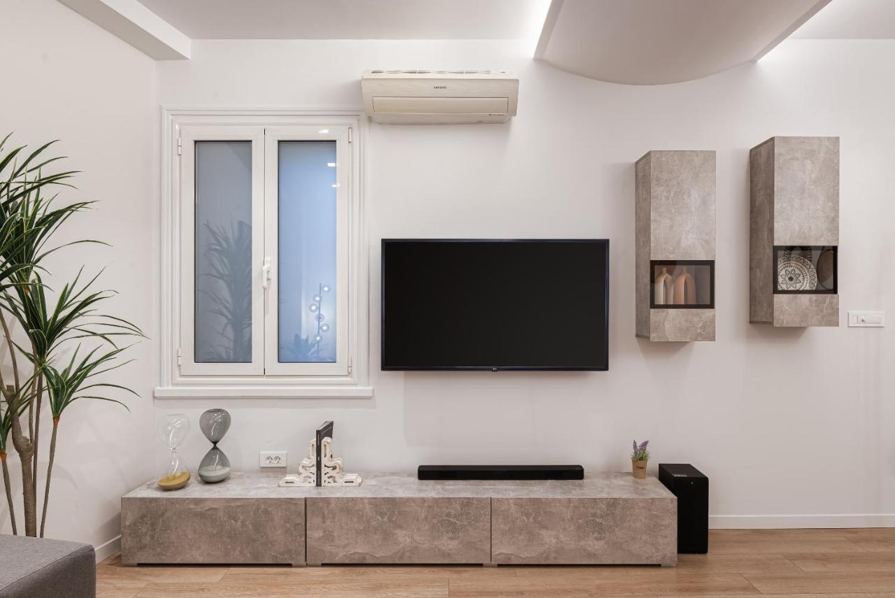 Acropolis Holmes Residence Атина Екстериор снимка
