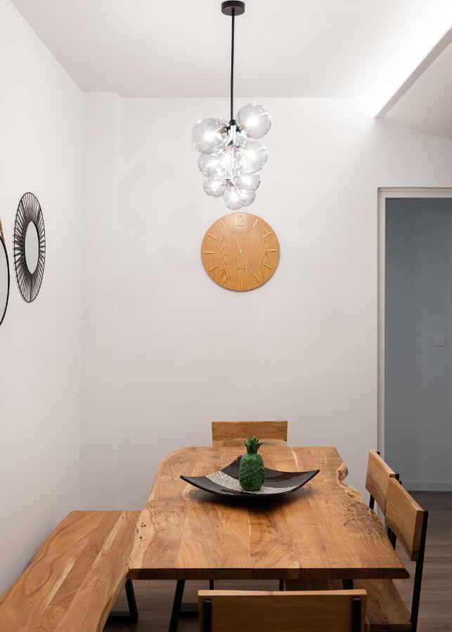 Acropolis Holmes Residence Атина Екстериор снимка